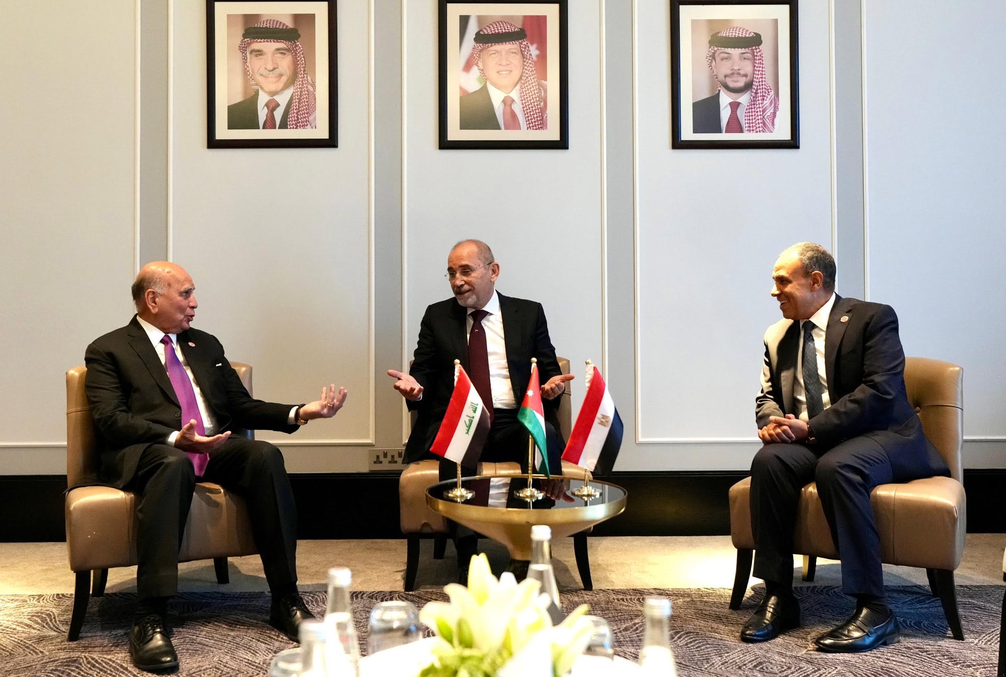 العراق والأردن ومصر يؤكدون المضي في تنفيذ مخرجات آلية التعاون الثلاثي وتعزيز التكامل الاقتصادي