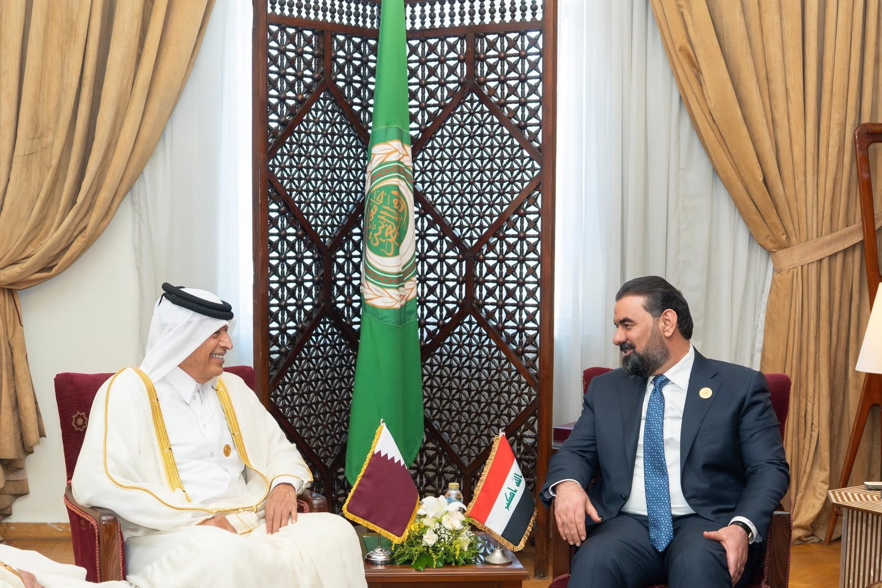 رئيس مجلس النواب يبحث مع نظيره القطري التعاون والتنسيق البرلماني في المحافل الدولية