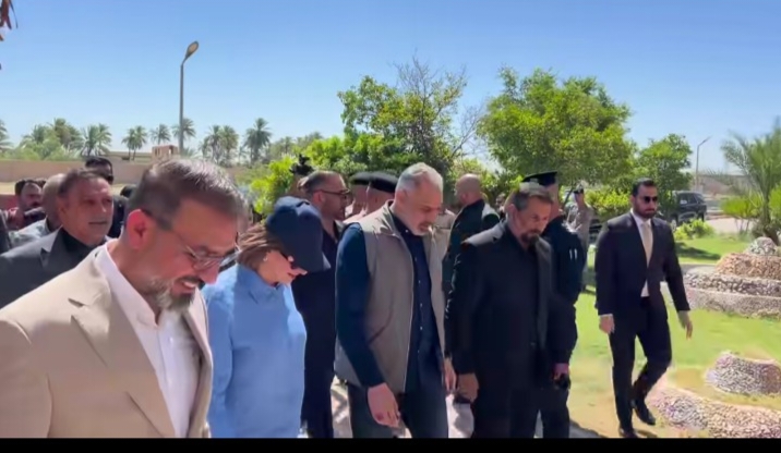 فيحان ووزيرة البيئة يطلقان من بابل الحملة  الوطنية لمكافحة "زهرة النيل" 