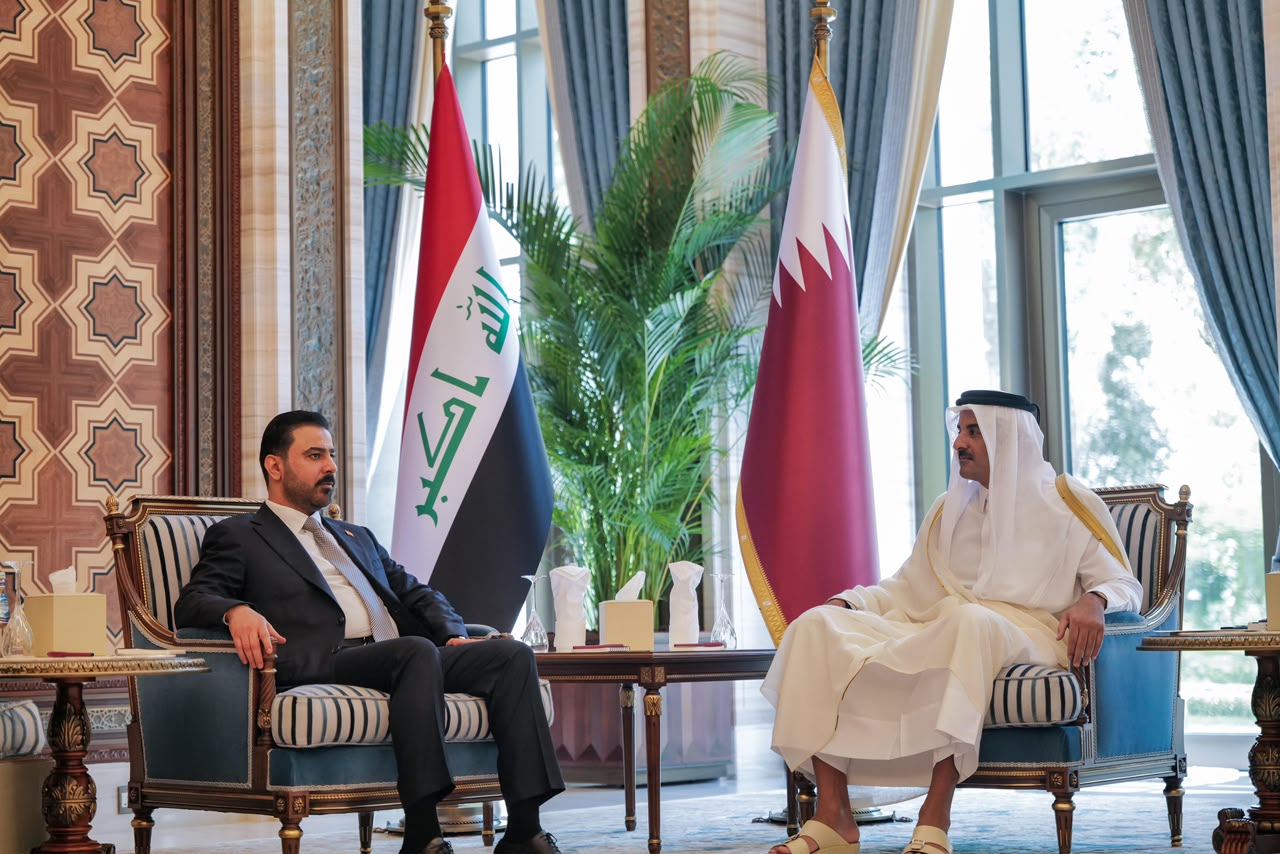  الزيدي يجري مباحثات مع أمير  قطر ويؤكد حرص العراق على توطيد علاقات الأخوة والتعاون بين البلدين الشقيقين