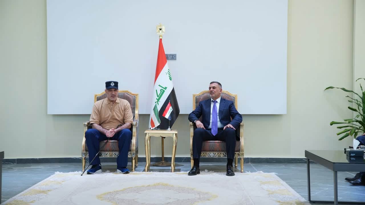 محافظ البصرة  يلتقي وزير الداخلية الكويتي في منفذ سفوان