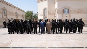 الزيدي يجري زيارة ميدانية إلى مقر جهاز مكافحة الإرهاب ويشيد بالدور البطولي  لمنتسبيه 