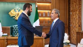 الشرع  يبحث مع زيدان  تعزيز التعاون في المجالين القضائي والقانوني