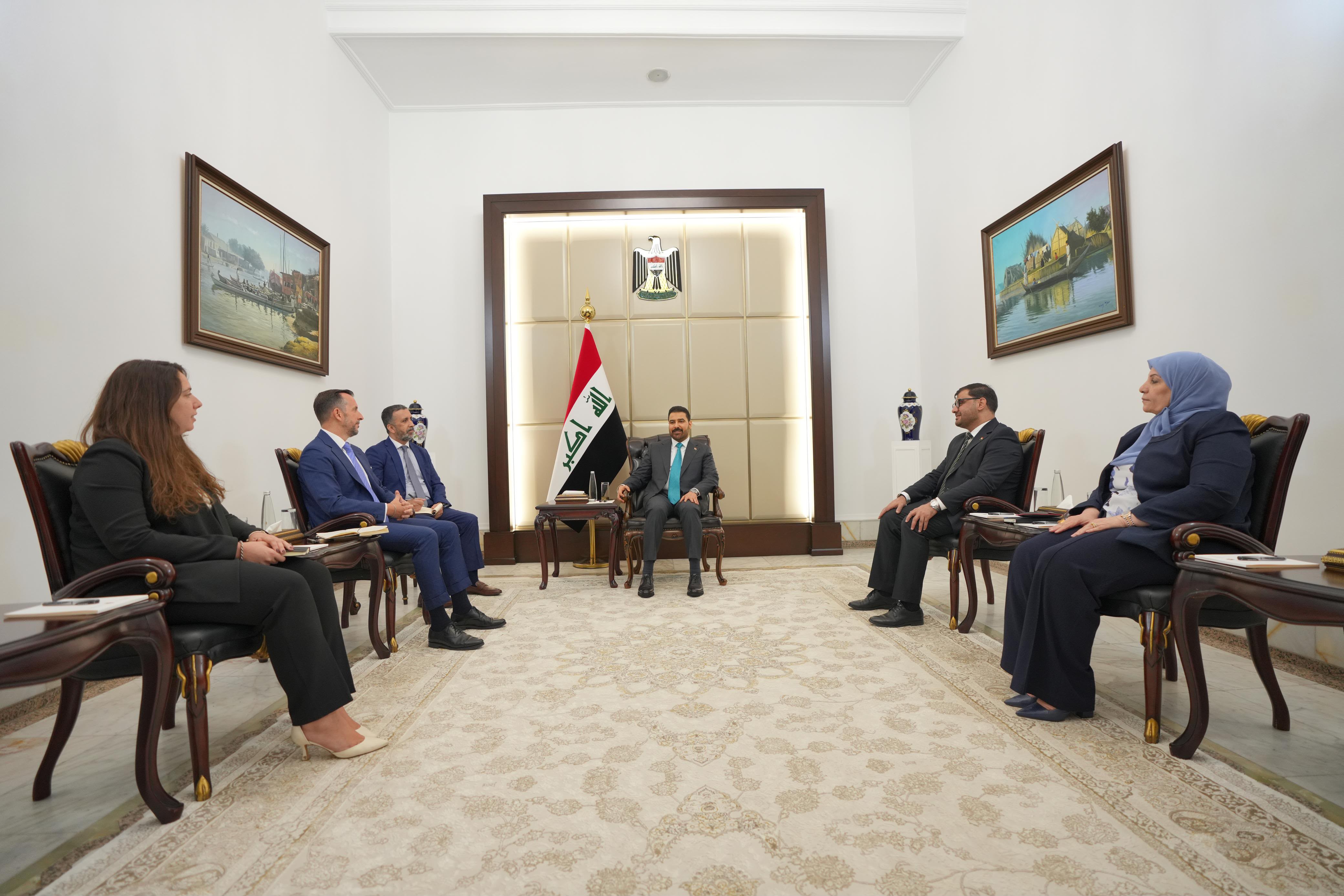 الزيدي يؤكد.. العراق يسعى إلى الانفتاح الاقتصادي
